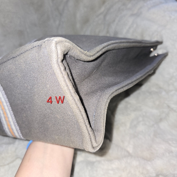 HERMÈS FOURRE TOUT MM HANDBAG/TOTE GREY/ORANGE/CREAM CANVAS W/PALLADIUM HRDWR - Picture 3 of 16
